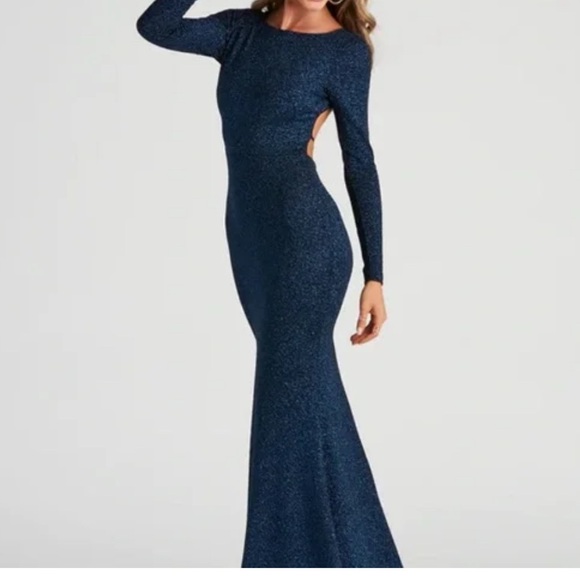 Windsor Long Navy Blue Open Back - Picture 1 of 6